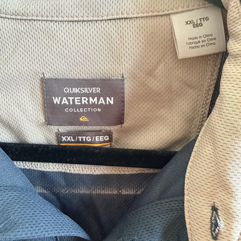 Quiksilver Waterman Men's Deep Blue Polo - Picture 3 of 5